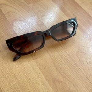 Dezi Lil Switch Tortoiseshell Sunglasses